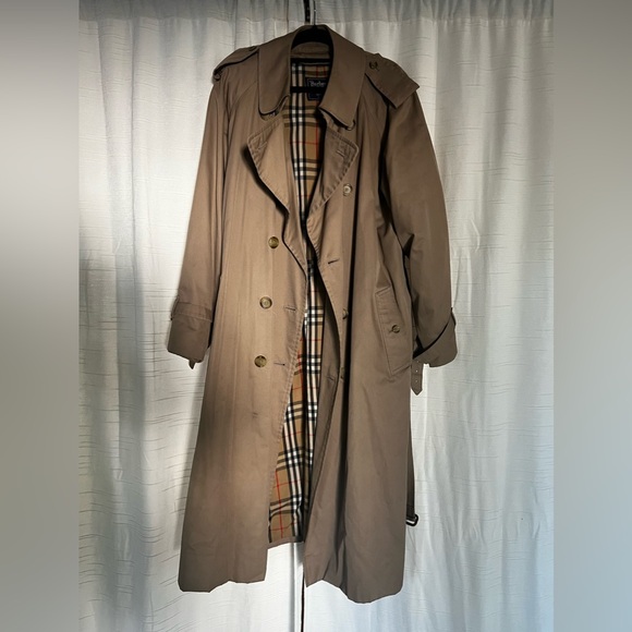 VINTAGE Burberry trench - Picture 2 of 13